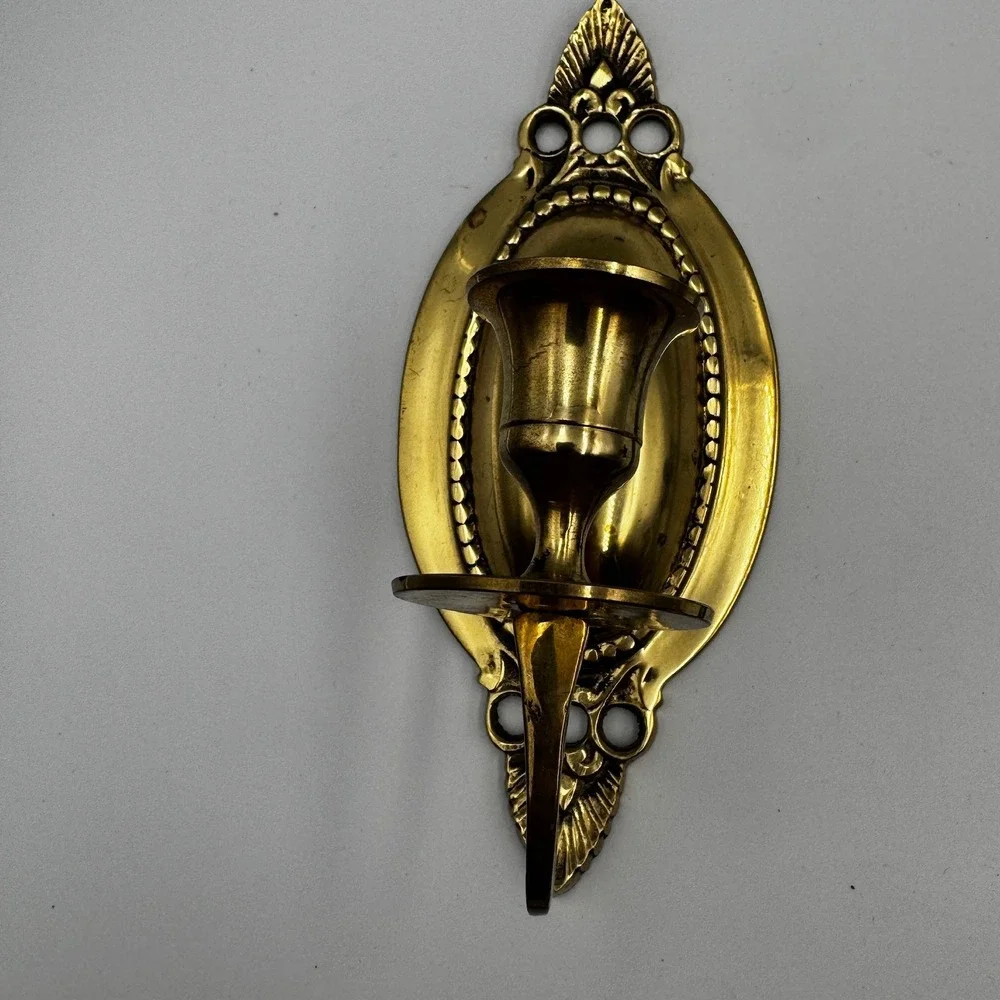 Vintage Solid Brass Wall Sconce Candle Holder‎ Ornate Scrolled Oval Backplate